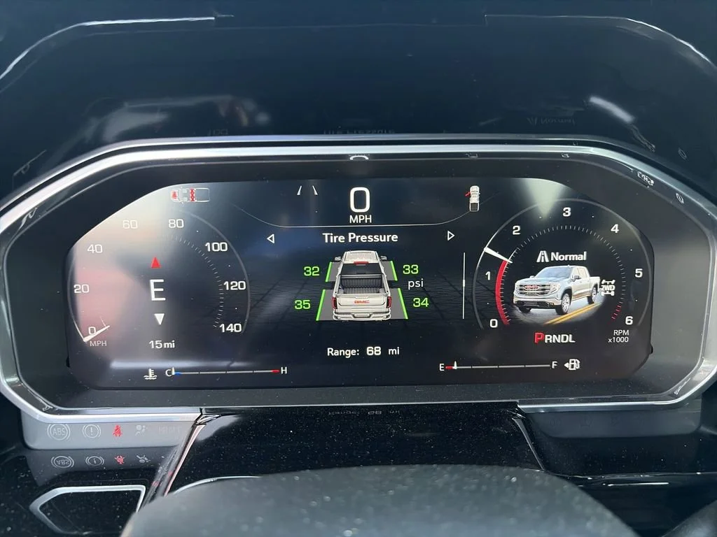 New 2026 Summit White GMC Elevation image 21