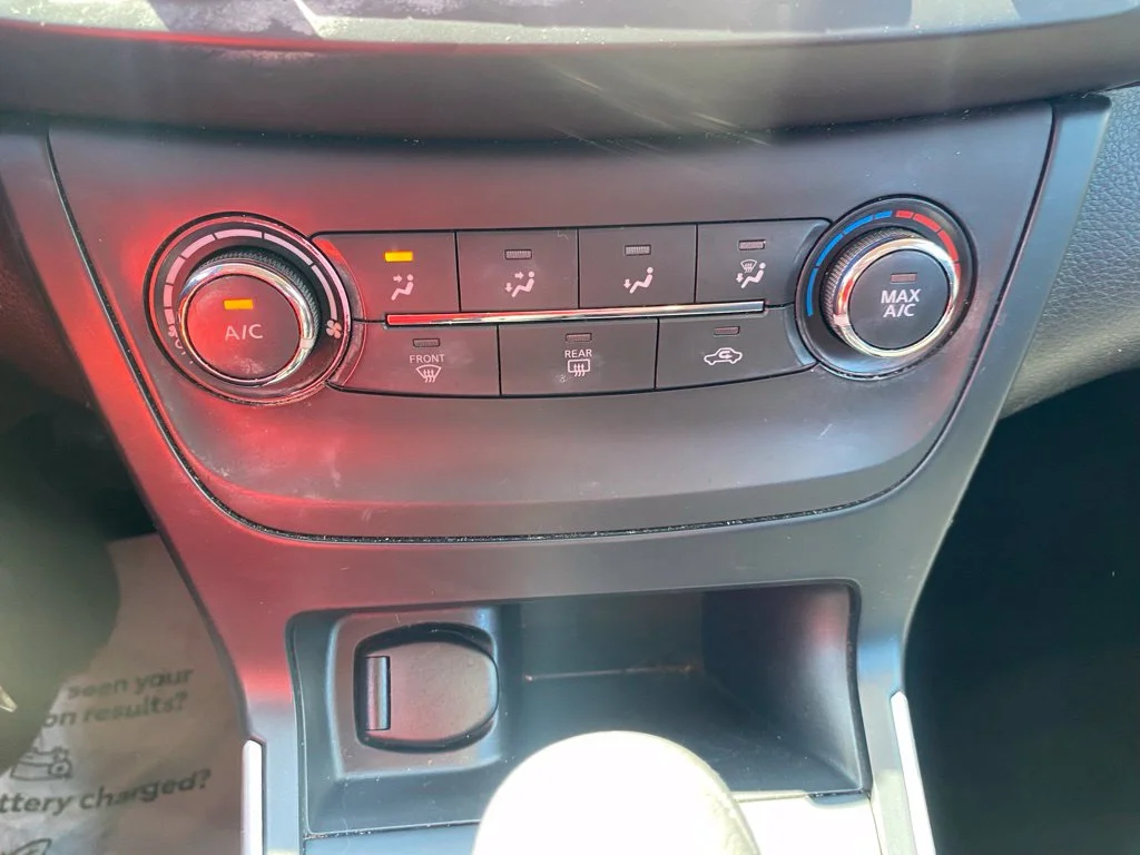 Used 2018 Black Nissan S image 22