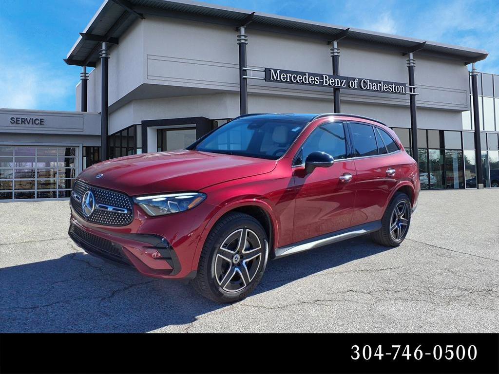 Certified Used 2026 MANUFAKTUR Patagonia Red Metallic Mercedes-Benz GLC 300 image 7