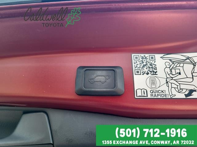 Certified Used 2022 RUBY FLARE PEARL Toyota  image 28
