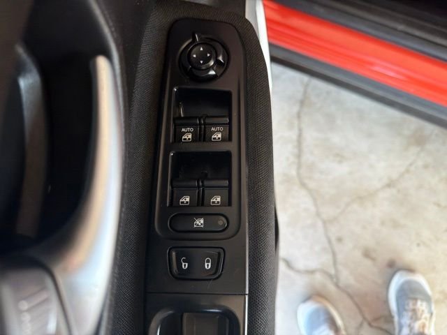 Used 2019 Orange Jeep Sport image 10