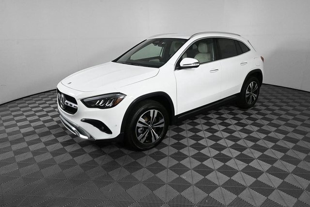 2026 MERCEDES BENZ GLA250 