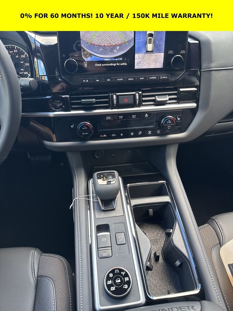 2025 Nissan Pathfinder SL - Photo 38