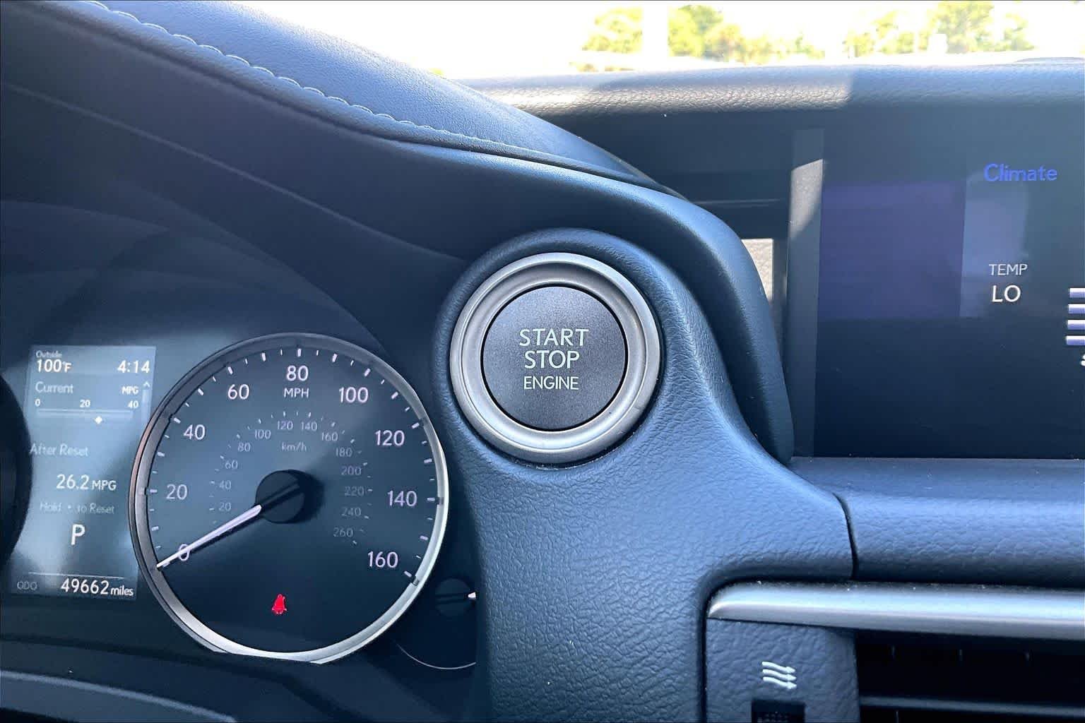 Used 2019 Atomic Silver Lexus  image 33