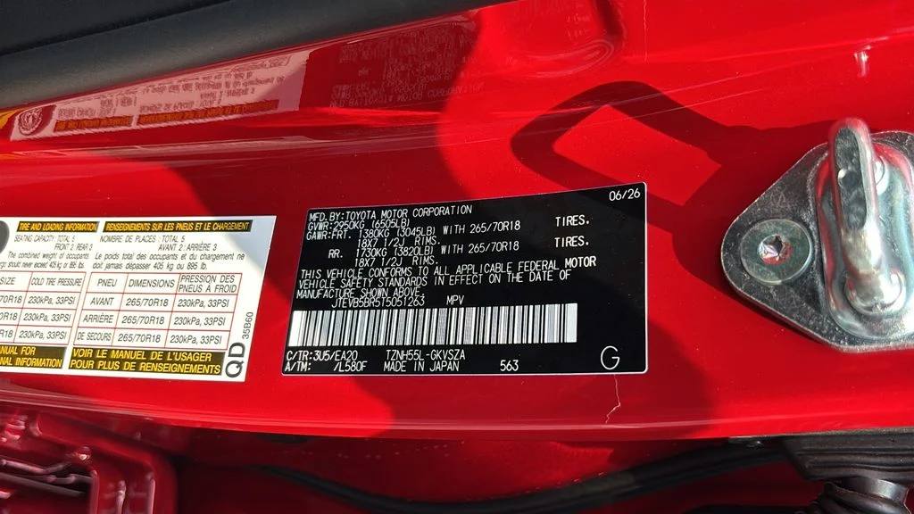 2026 Toyota 4Runner TRD Off-Road - Photo 37