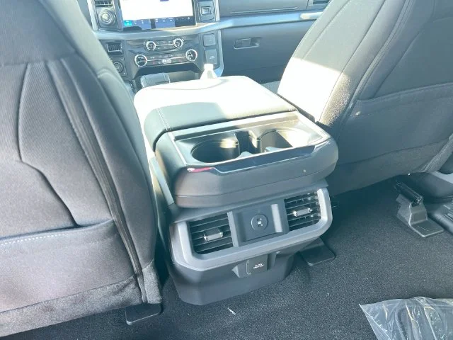 New 2026 Carbonized Gray Metallic Ford XLT image 31