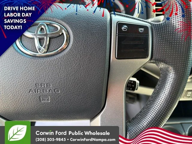 Used 2013 Silver Streak Toyota  image 19