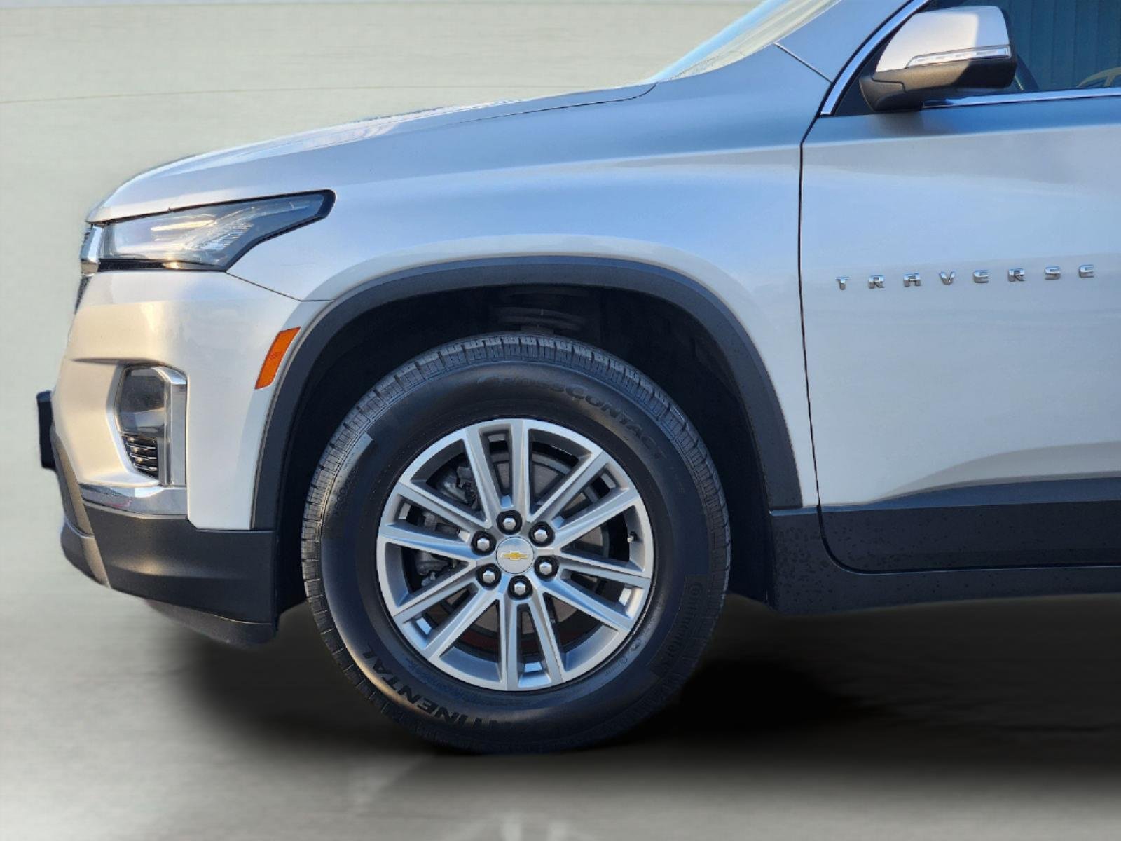 2022 Chevrolet Traverse LT Cloth Gray at Mac Haik Chevrolet