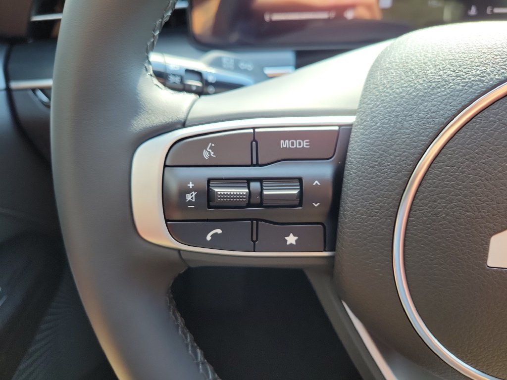 New 2026 Aurora Black Pearl Kia GT-Line FWD image 24