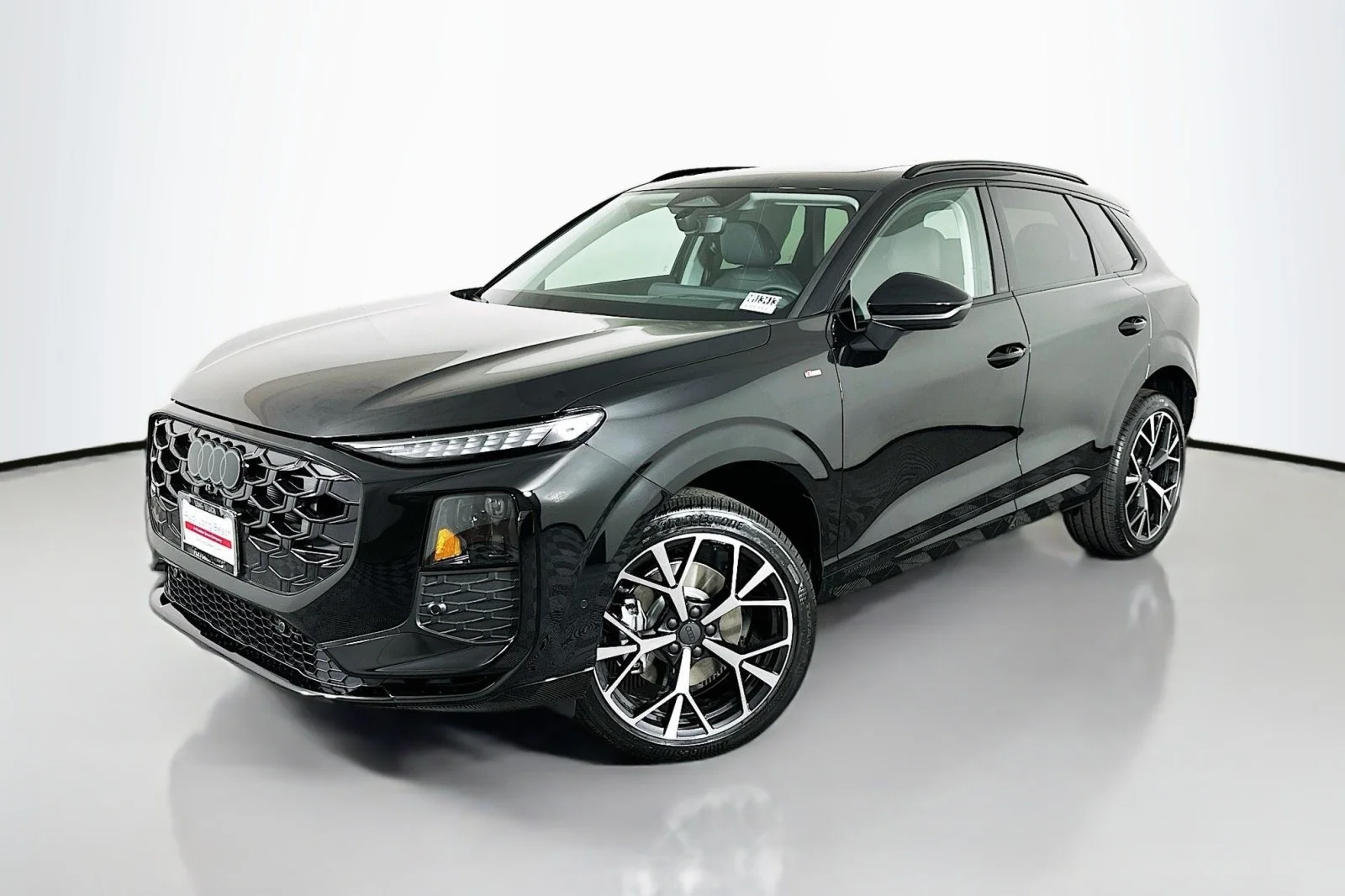 2026 Audi Q3 S line quattro's photo
