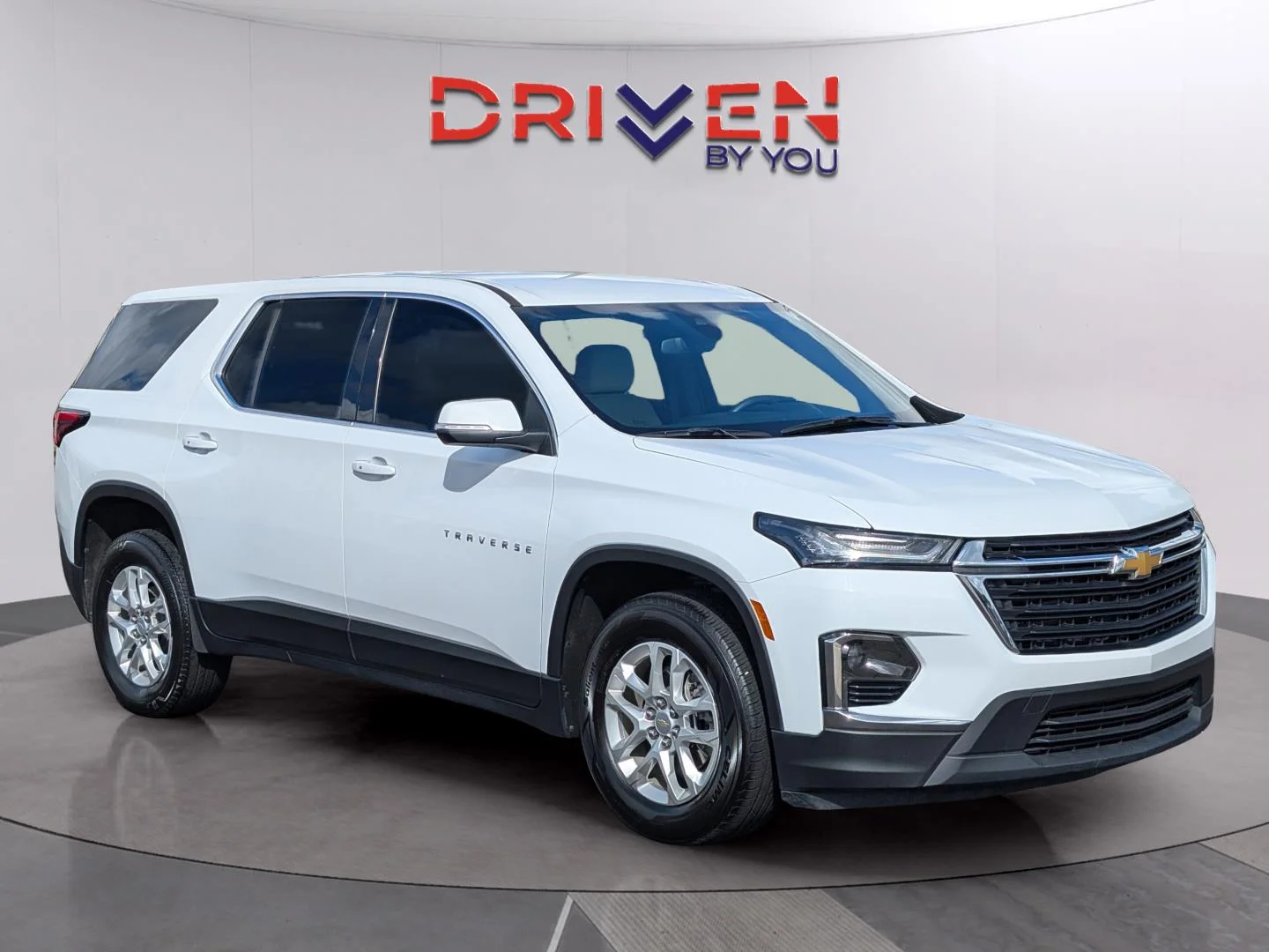 Used 2024 Summit White Chevrolet LS image 7
