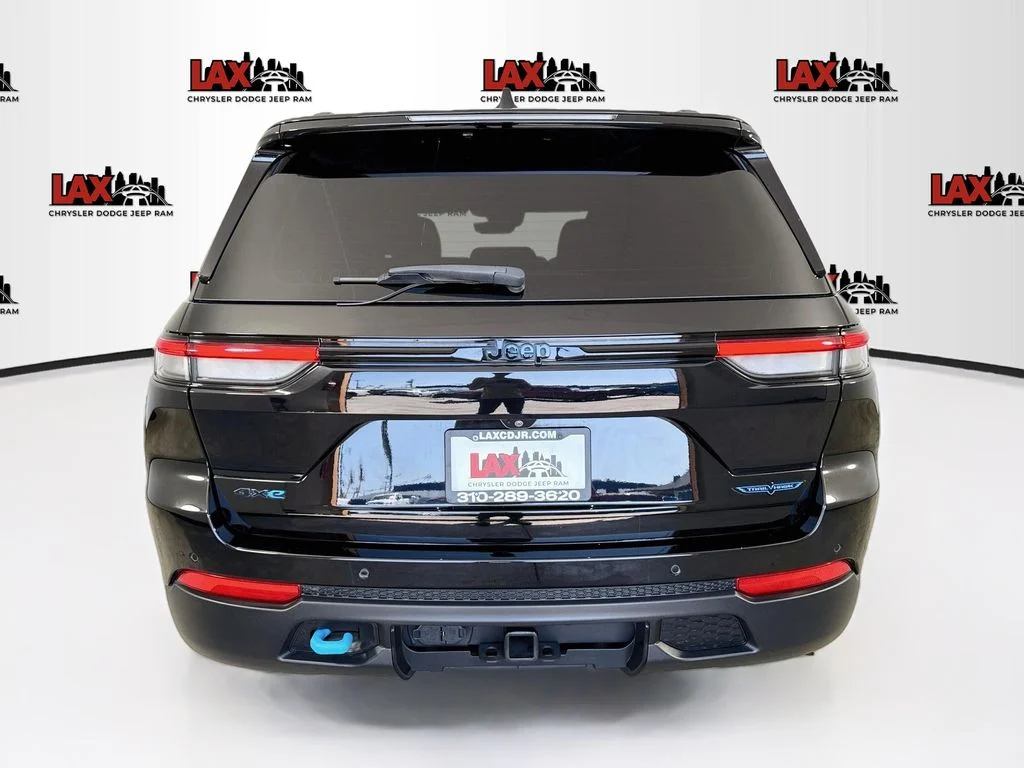 Used 2022 Black Jeep Trailhawk 4xe image 27