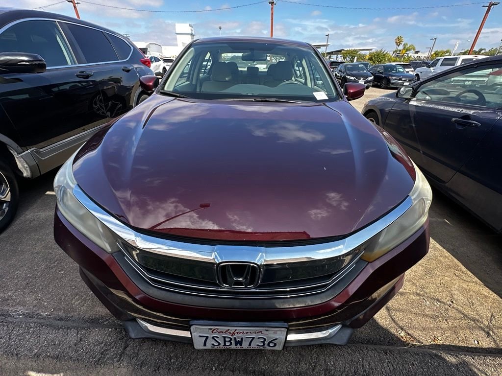 Used 2016  Honda LX image 6