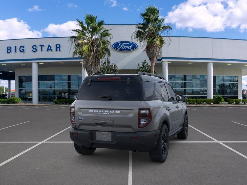 New 2025 Carbonized Gray Metallic Ford Outer Banks® image 8