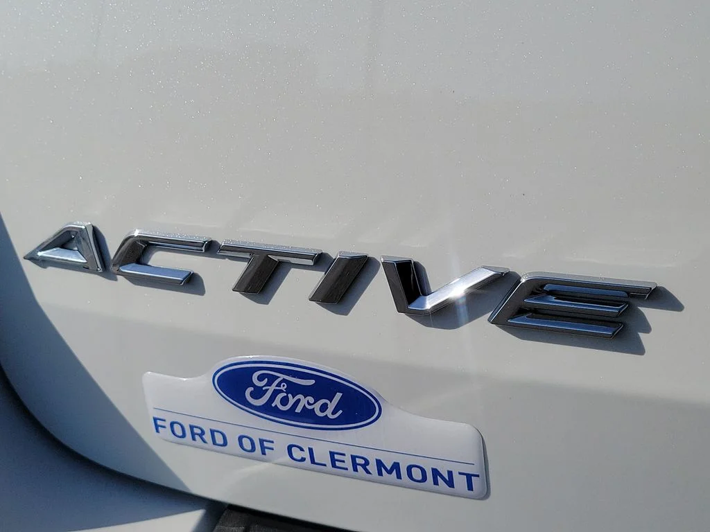 New 2026 Star White Metallic Tri-Coat Ford Active image 7