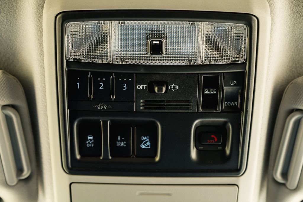 2023 Toyota 4Runner Limited - Photo 20