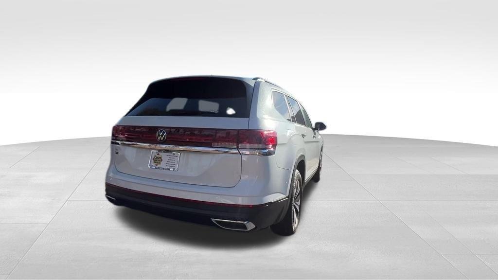New 2026 Opal White Pearl Volkswagen 2.0T SE image 12