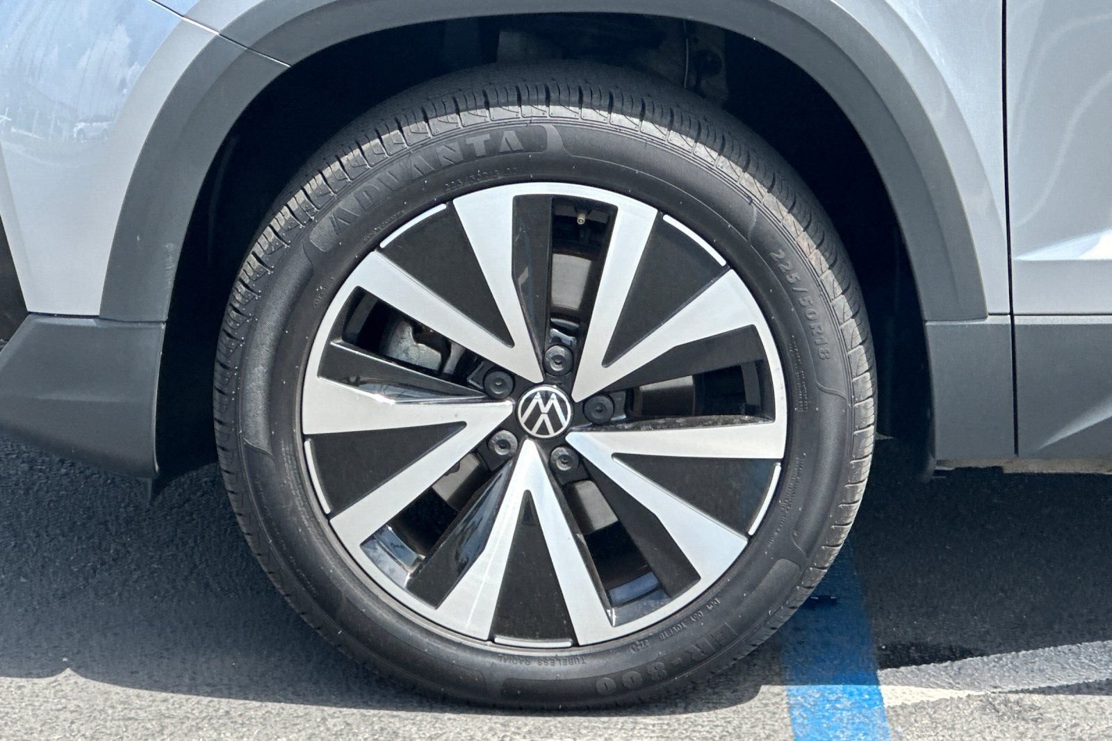 2022 Volkswagen Taos SE - Photo 26