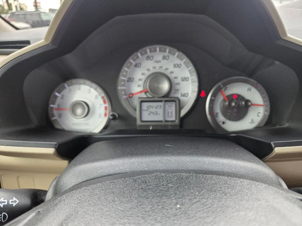 Used 2012 Gray Honda EX-L image 13