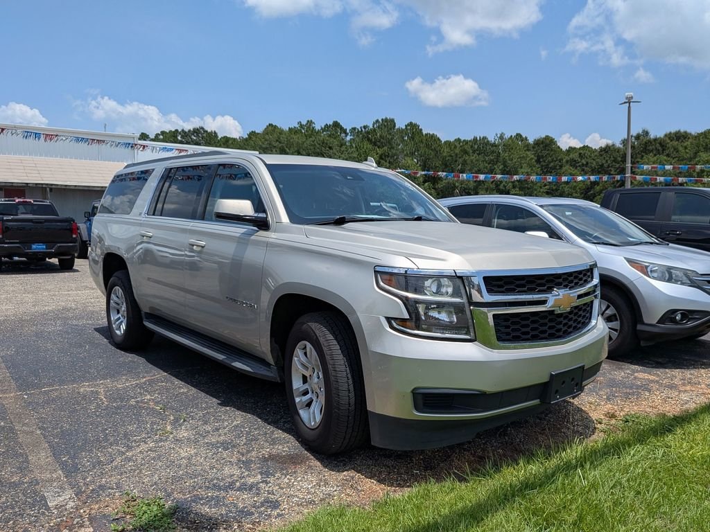Used 2017 Beige Chevrolet LT image 6