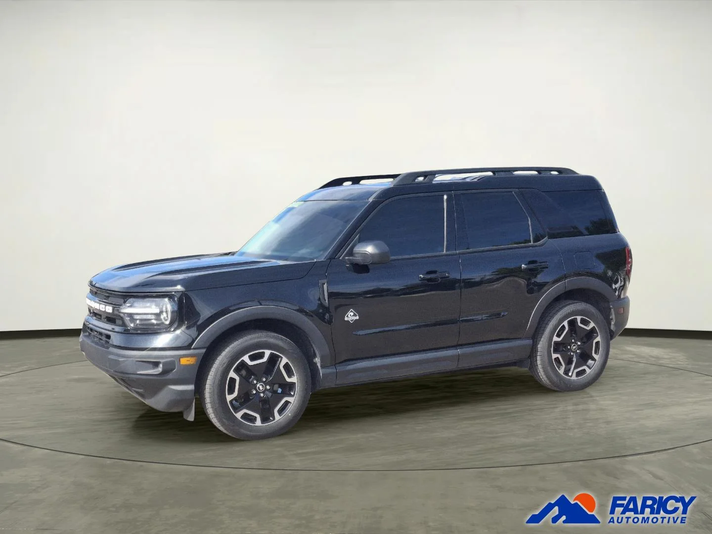Used 2023 Shadow Black Ford Outer Banks image 1