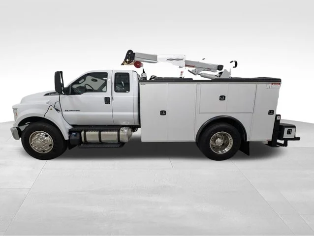 New 2025 Oxford White Ford F-750 SD Diesel Straight Frame image 21