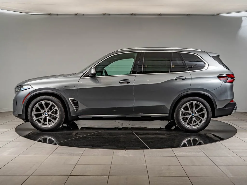 2026 BMW X5 50e - Photo 8