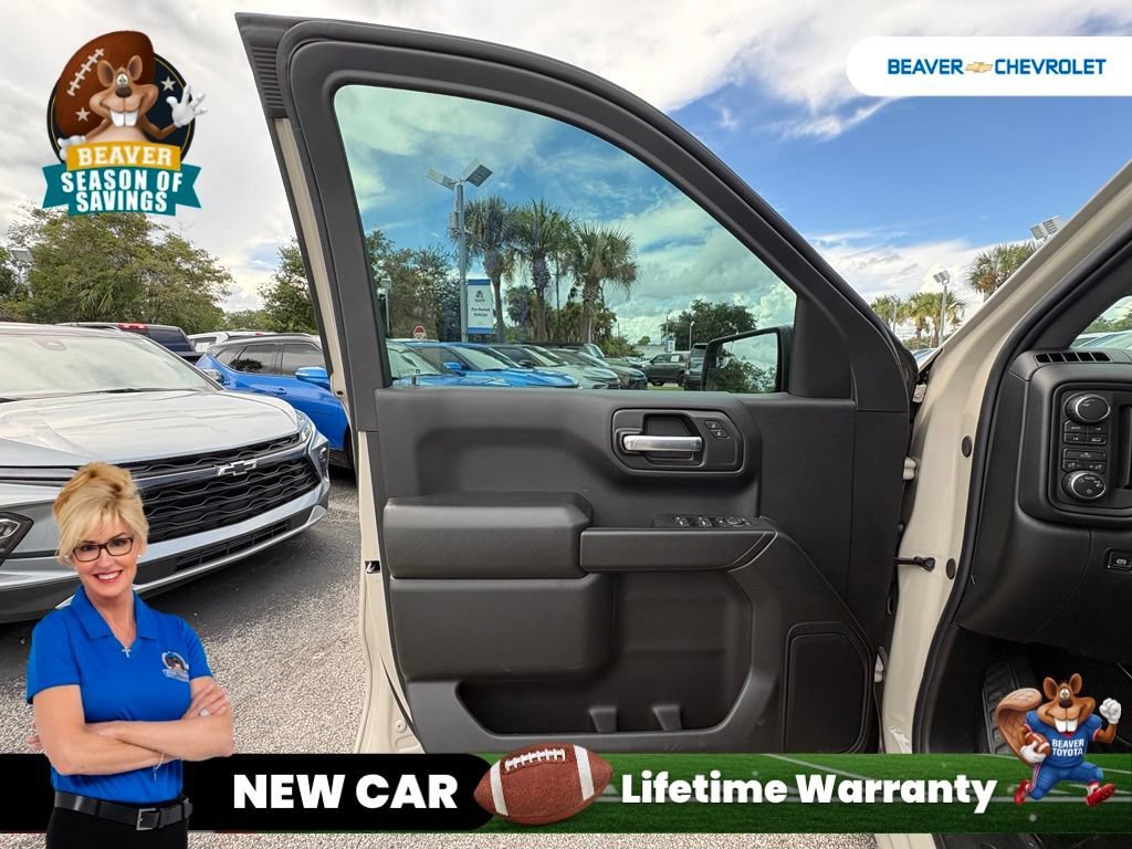 New 2026 White Sands Chevrolet Custom image 30
