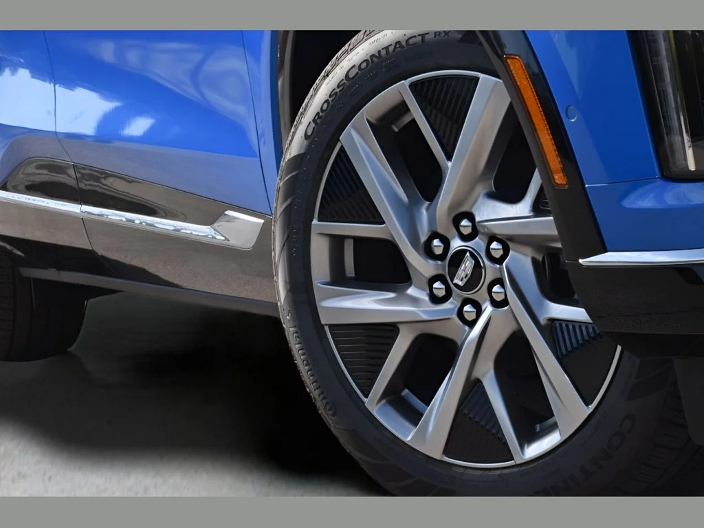 2026 Cadillac OPTIQ Luxury - Photo 9
