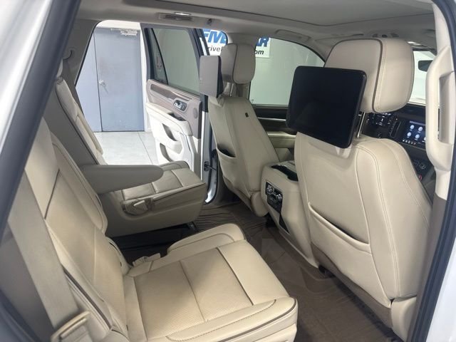 Used 2021 White GMC Denali image 24