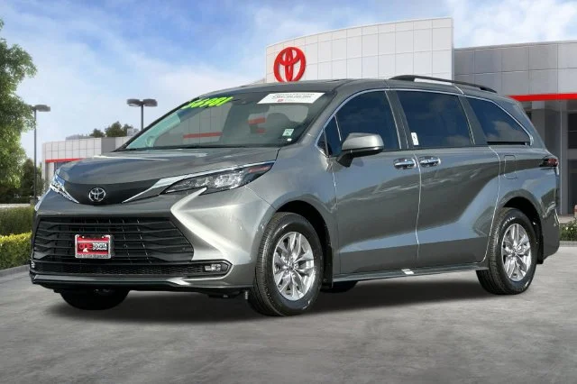 Certified Used 2026  Toyota XLE image 10