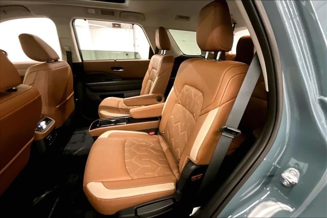 New 2026 Baltic Teal Nissan Platinum image 11