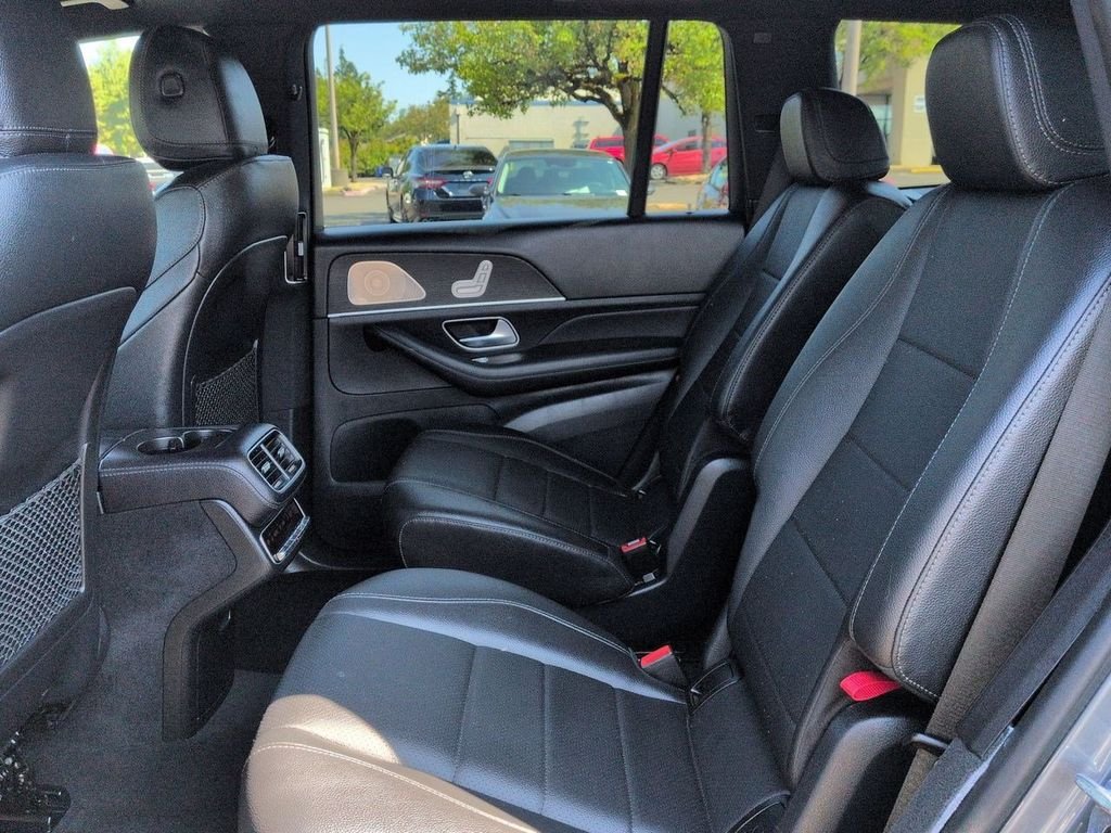 Used 2023 Selenite Gray Metallic Mercedes-Benz GLS 450 image 25