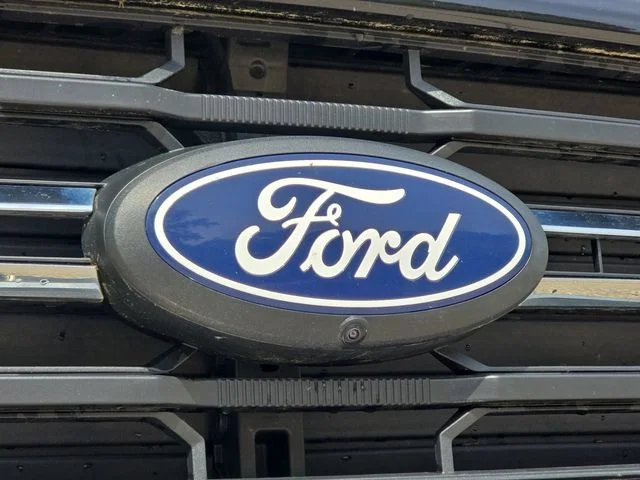 Used 2024 Silver Ford XLT image 35