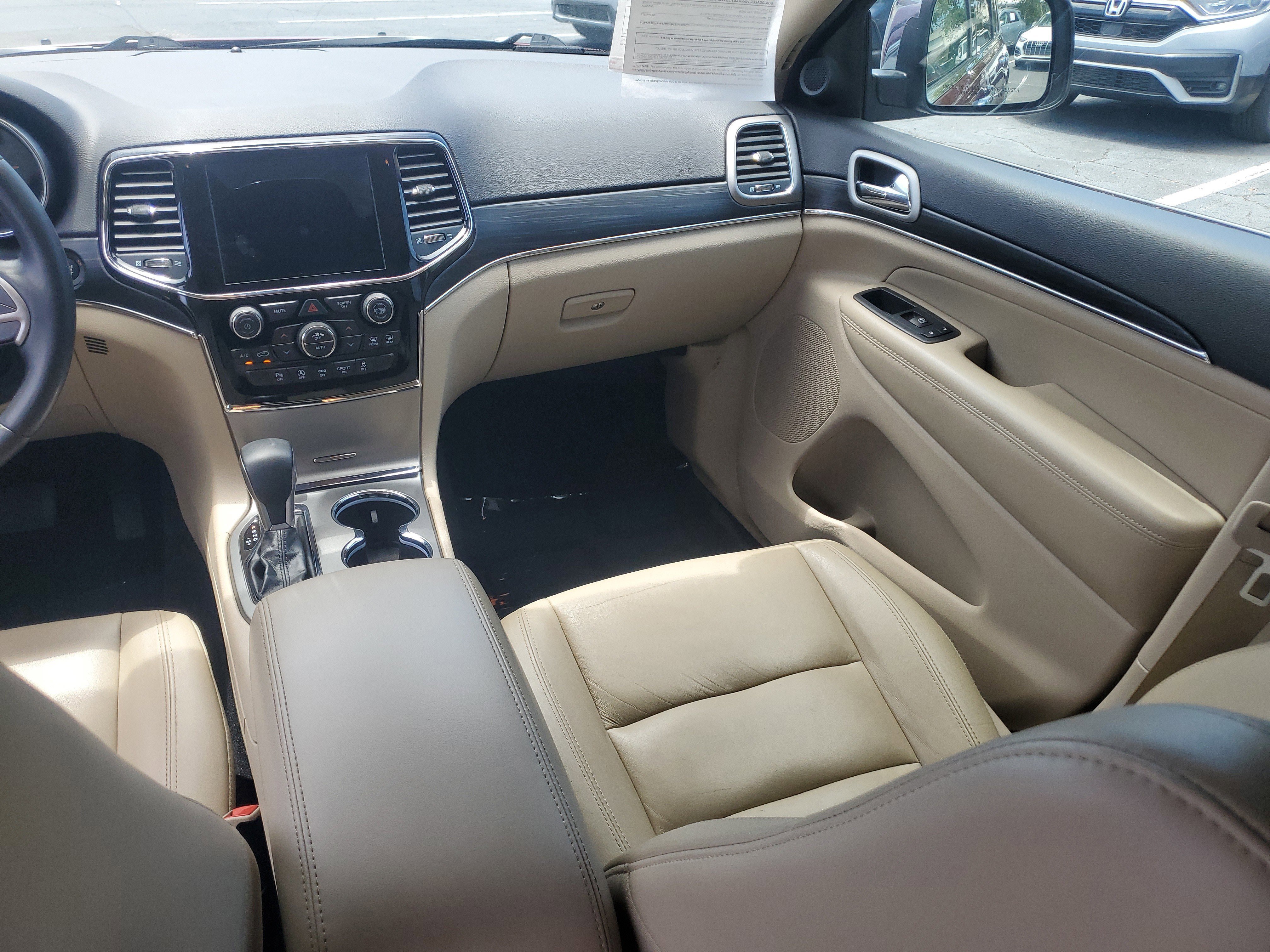 Used 2020 Velvet Red Pearlcoat Jeep Limited image 18