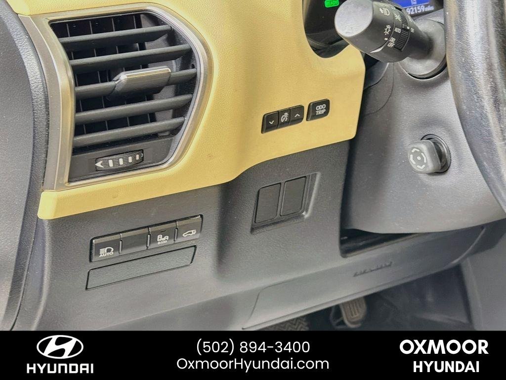 Used 2021 Eminent White Pearl Lexus Base image 10