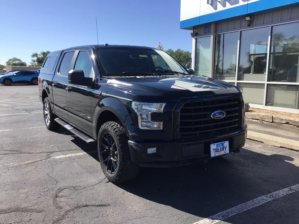 Used 2017 Ford F-150 XL with VIN 1FTEW1EP5HKD59151 for sale in Moriarty, NM