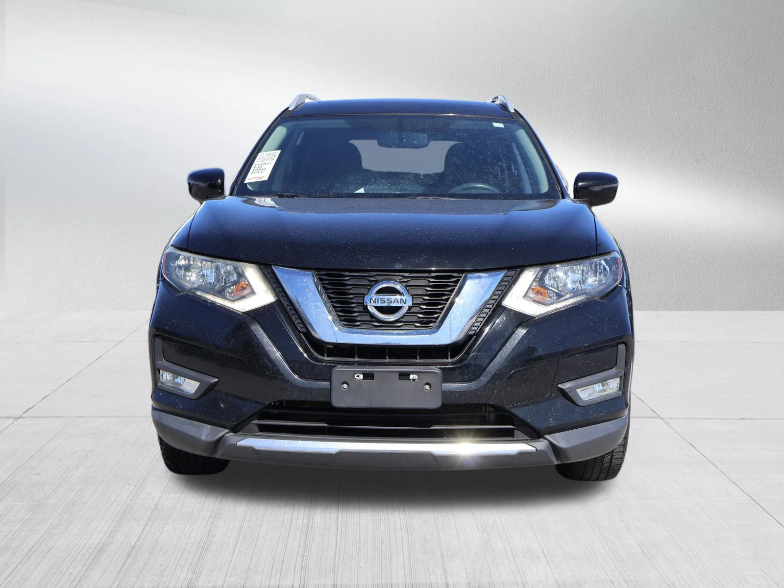 Used 2017 Nissan Rogue SV with VIN 5N1AT2MV0HC731045 for sale in Kansas City