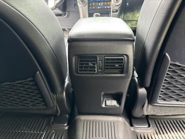 Certified Used 2022 ARMY GREEN Toyota  image 6