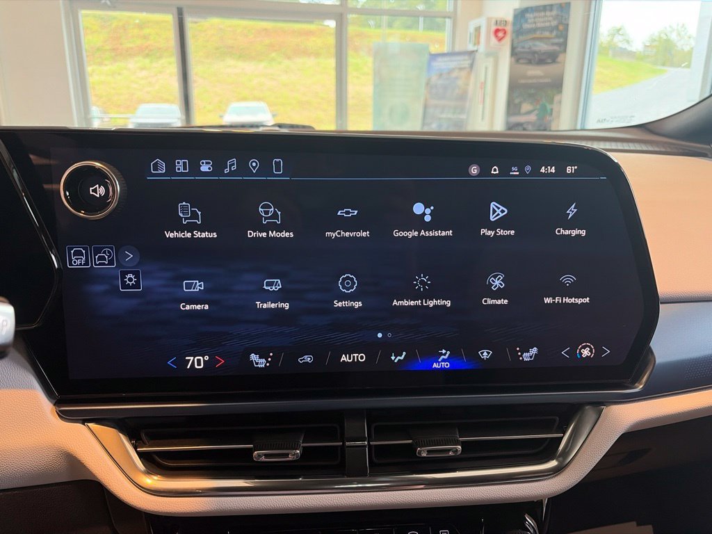 2026 Chevrolet Equinox EV 2LT - Photo 17
