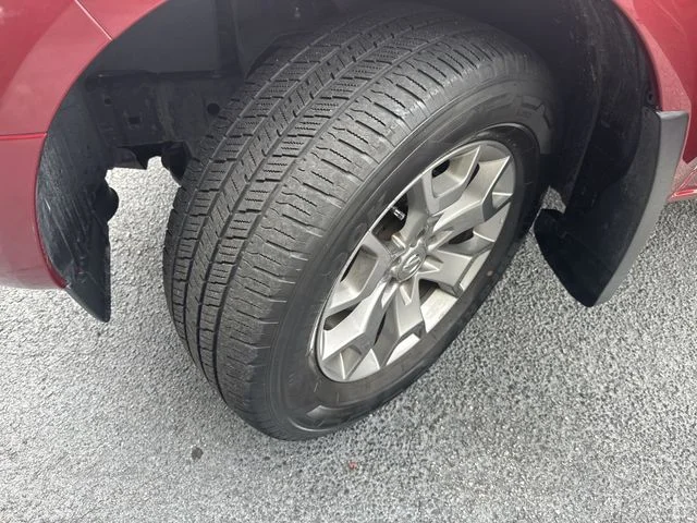 Used 2020 Red Nissan SV image 32