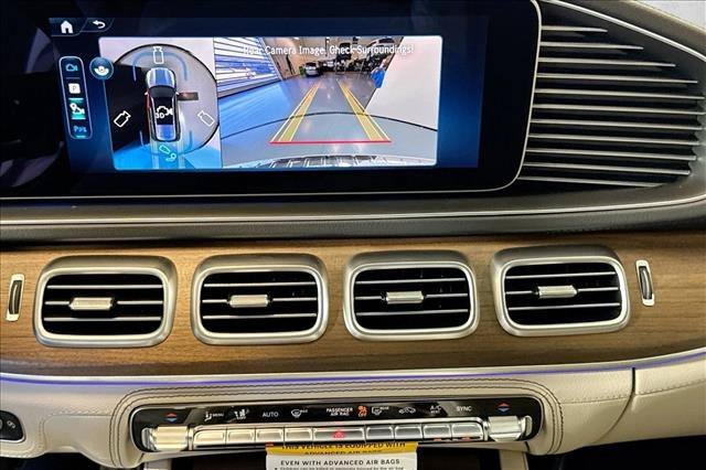 New 2026 Polar White Mercedes-Benz GLS 580 image 43