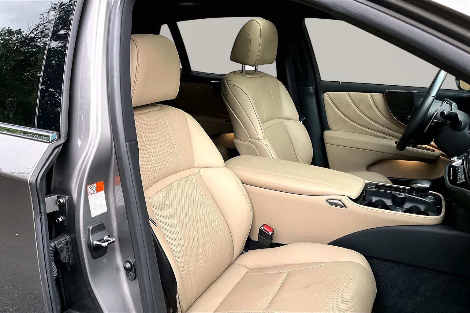 Used 2022 Manganese Luster Lexus  image 9