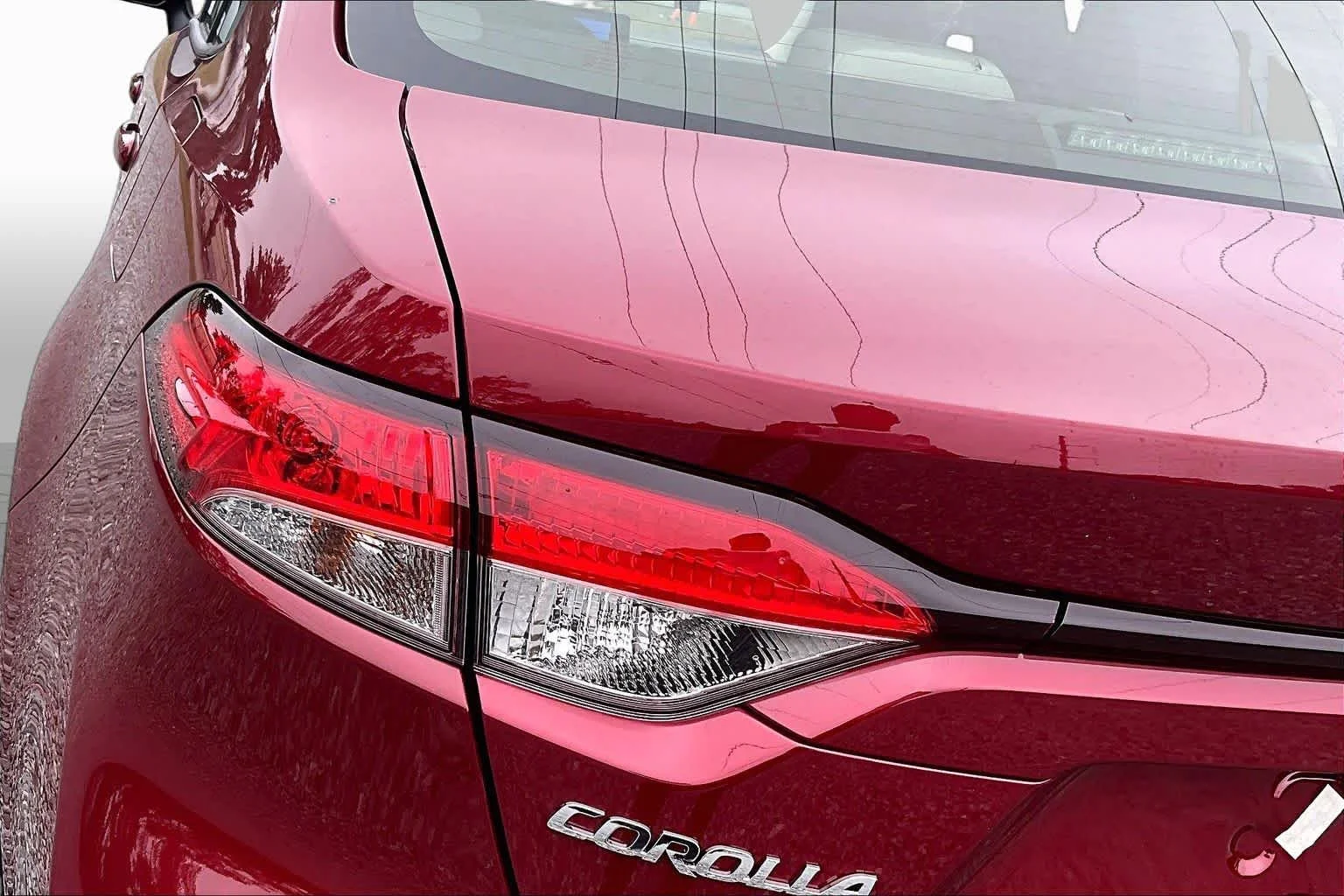 New 2026 Ruby Flare Pearl Toyota Hybrid LE image 15
