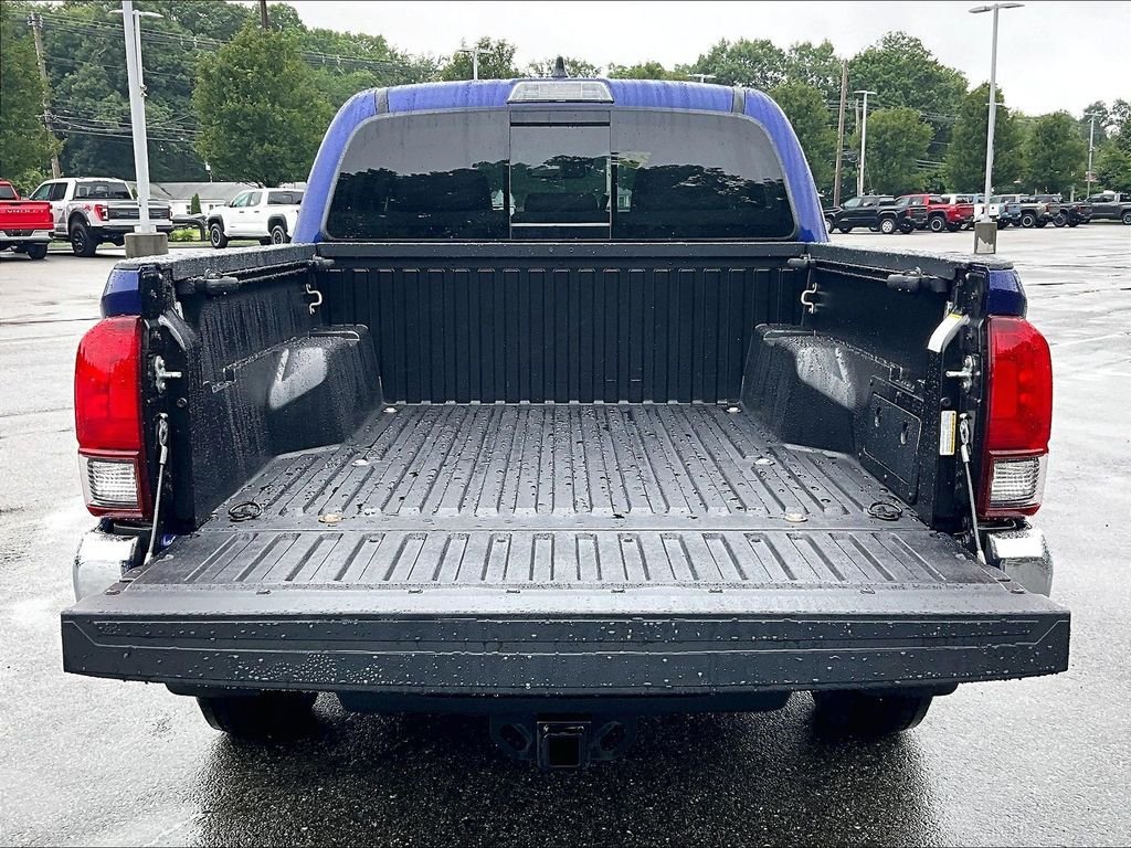 Used 2023 Blue Toyota SR5 image 31