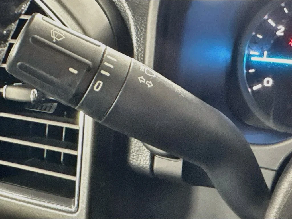 Used 2019 Gray Ford XLT image 12