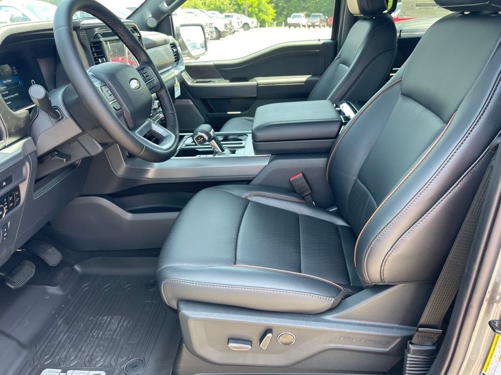 2025 Ford F-150 Lariat - Photo 7