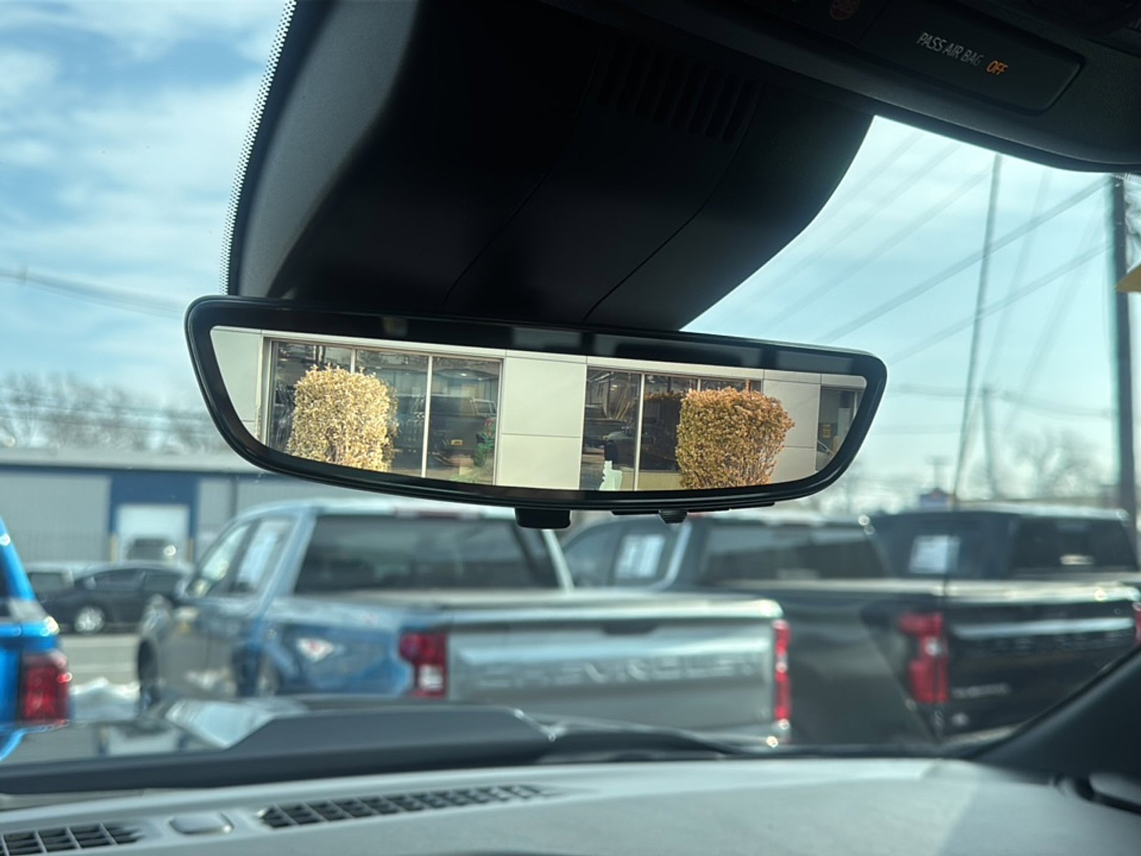2024 Chevrolet Silverado 1500 ZR2 - Photo 40