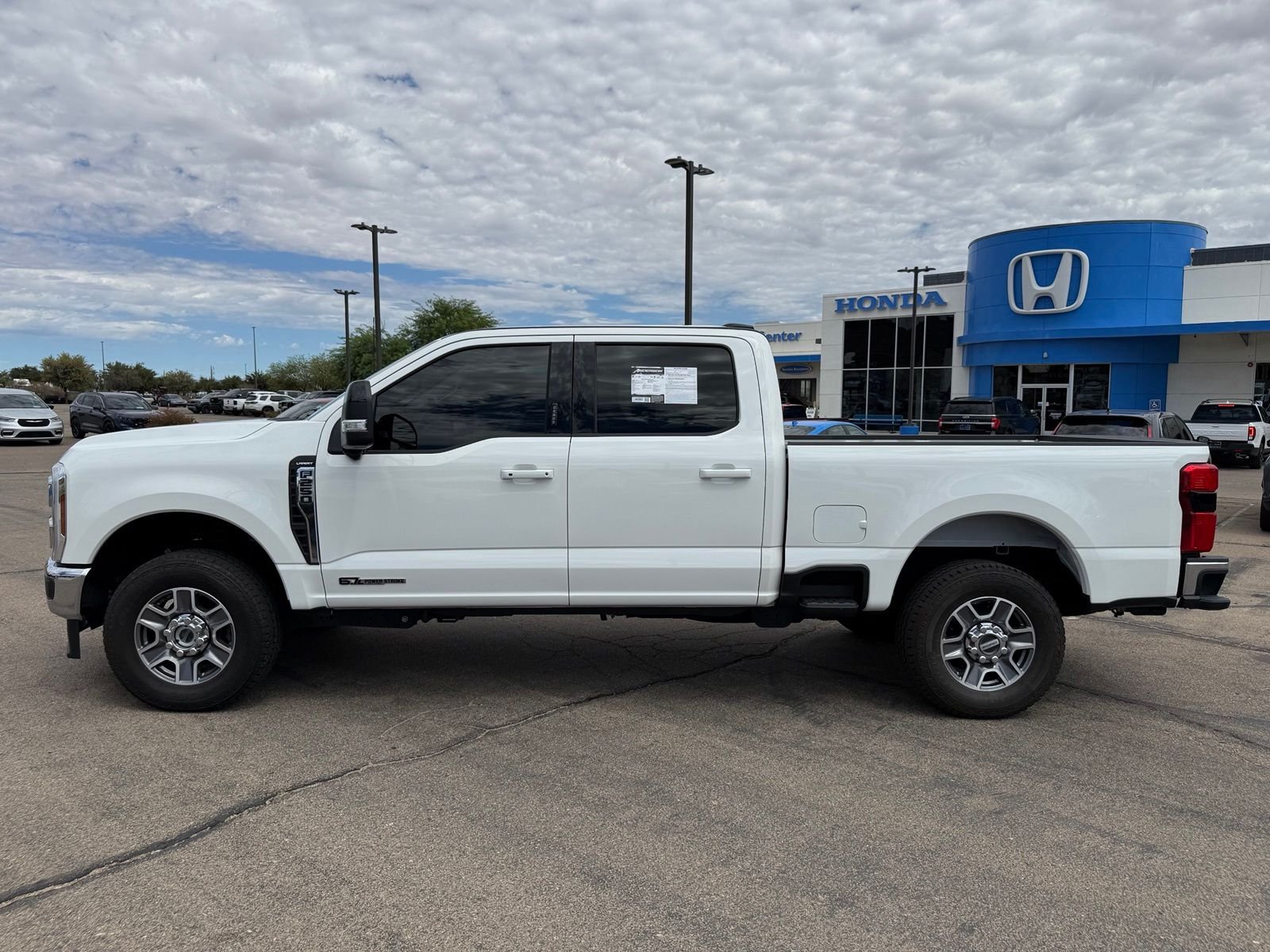 2024 Ford F-250 Super Duty Lariat - Photo 12
