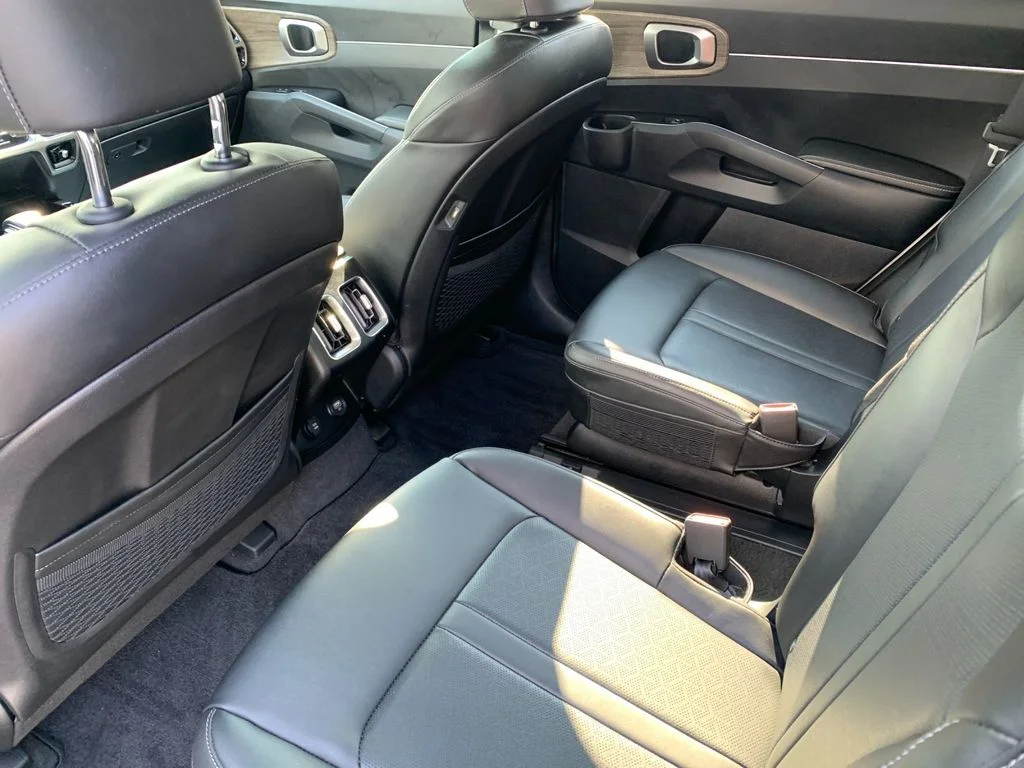 Used 2023 White Kia X-Line EX image 14